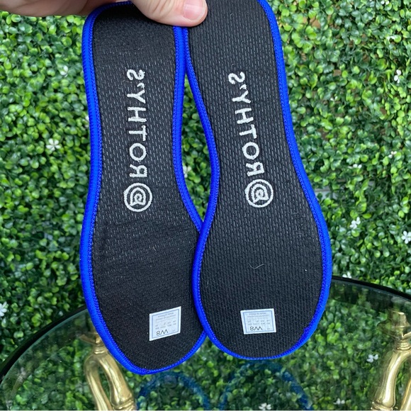 R Rothy’s Size 8 - Picture 11 of 12